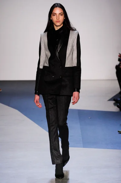 Look 7